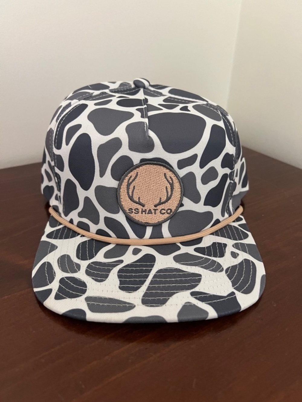 Gray & White Patterned Trucker Hat with Tan Accent